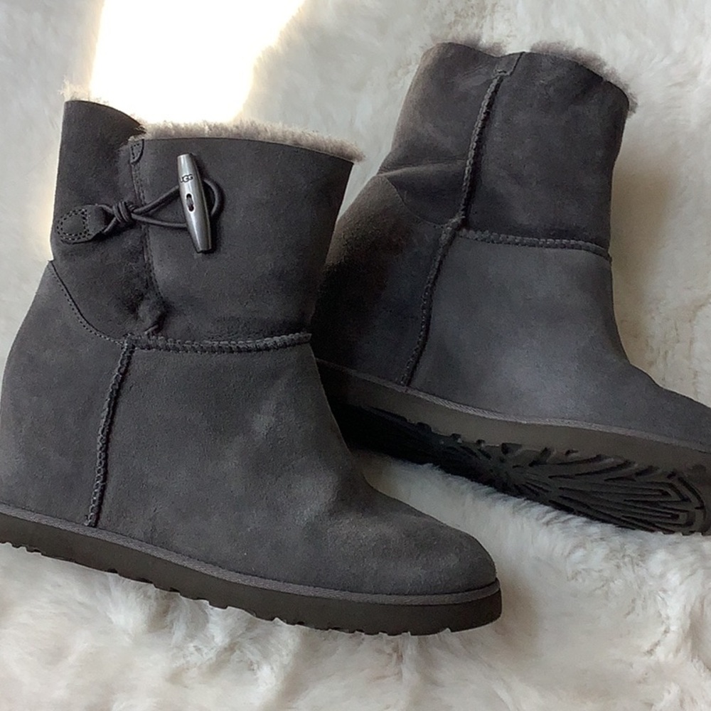 Ugg wedge boots